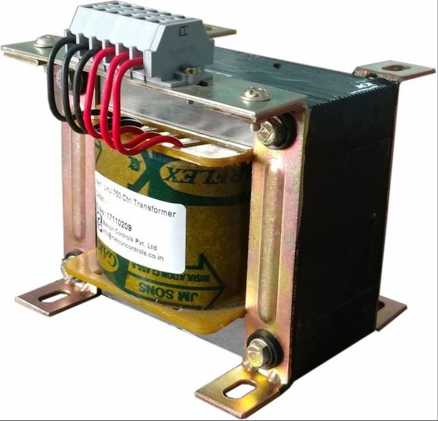 250 kVA Step Down Transformer Warranty 1 Power 250 kVA Frequency 50 hz I Deal In New Only Production Capacity 50 Core Material - Image 1