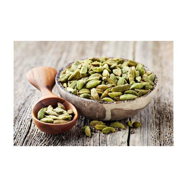 pure green cardamom elaichi buy bulk premium green elaichi cardamom pods wholesale spice for export tea industry and food manufacturing usepods for herbal tea digestion and cooking natural spice with rich aroma strong flavor and health benefits - Image 5