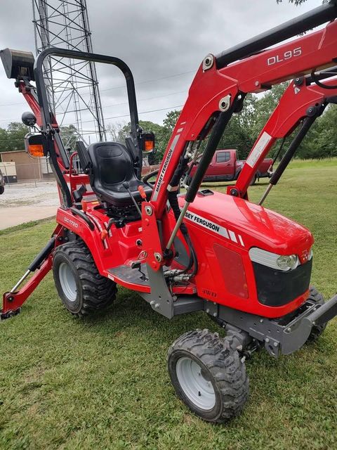 Massey Ferguson GC1725M GC1723EB Tractor Wholesale Price Best Compact Tractor with High Reliability and Low Maintenance - Image 3