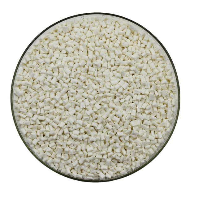White Urad Dal 99% Clean Whole Lentils For Food Ingredient Supply Bulk Packing And International Markets - Image 4