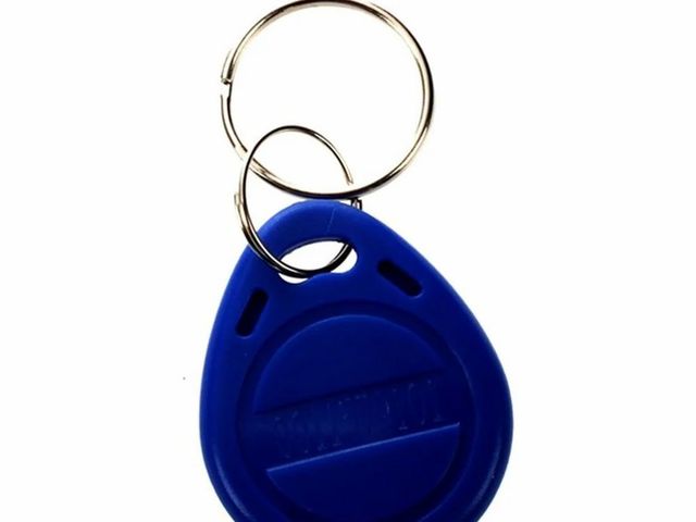 RFID 125kHz Token, Packaging Type: Box Color Blue Brand Rndmfg Range (feet) 5 cm Packaging Type Box Water Resistance - Image 5