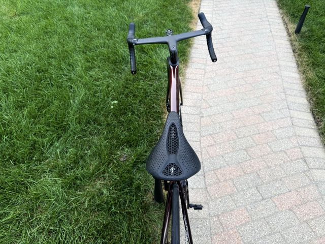 2025 S-Works Tarmac SL8, Gloss Carbon / Red To Gold Blurred Speckle 56 Size - Image 5