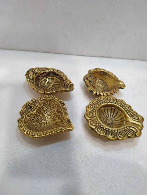 Printed Golden Metal Diya, For Home Color Golden Material Metal Design Printed Finish Polished Pattern Printed Usage/Application - Image 1