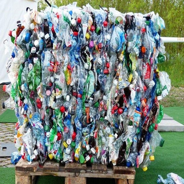 PET Bottles Scrap Transparent and Mixed Color Factory Wholesale Supply Premium Quality Fast Delivery Wholesale Price Available - Image 2