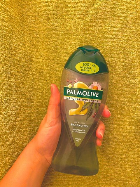 Authentic Palmolive Moisturizing Care Product Excellent Quality Wholesale Price For Soft Smooth Healthy Skin - Image 2