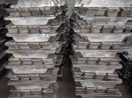 Aluminum Ingot Premium Quality Material for Global Trade and Industrial Usage - Image 1