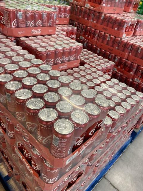 Coca-Cola Regular Coke Cans 330ml (24 Pack) wholesale Flavor Soda Form Liquid Type Soft drink Storage Type cool Packaging Details - Image 3
