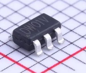 TC4424AVOA713 Gate Drivers 3A Dual MOSFET driver - Image 4