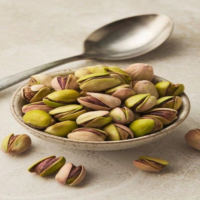 Premium Organic Dried Raw Pistachio Nuts Bulk Packaging Snacks for Global Buyers Natural Taste Premium Food - Image 2