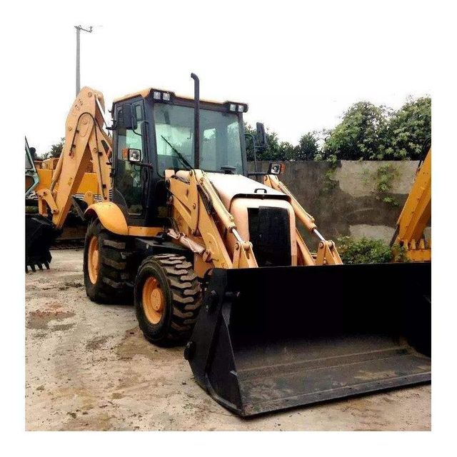 CAT 420E backhoe loader in Pakistan for construction trenching digging and site preparation with durable design high digging capacity and consistent working efficiency - Image 3