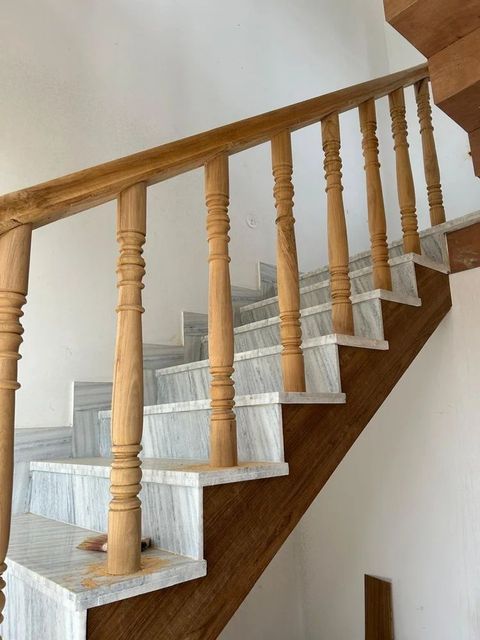 Bar Wooden Staircase Railings Usage Home Color Brwon Thickness 25mm Position Stairs Product Type Railings Safety Provides Reliable Hand Support And Prevents - Image 1