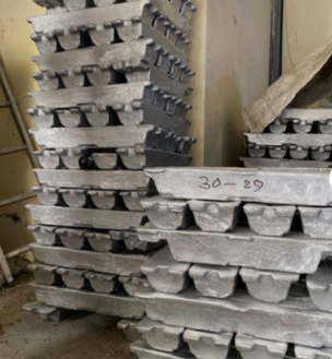 High Purity Aluminum Ingot 99.9% Primary Aluminum Metal Bulk Shipment. Price Factory Wholesale Pure Alloy Primary 99.99% . - Image 1