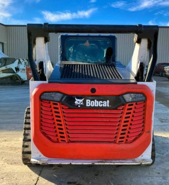 Best Used 2023 for T76 Skid Steer Loader Diesel Perkins Engine 3 Ton Track Compact for Construction and Material Handling - Image 4