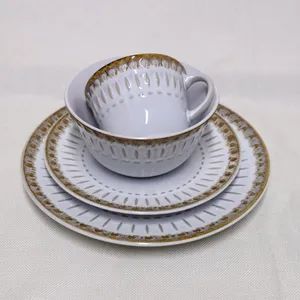 16PCS Stoneware Dinner Set Ceramic Tableware Emboss Line Brown - Image 6