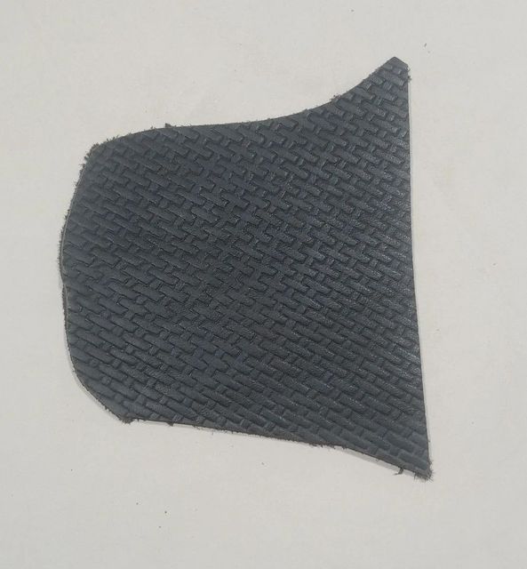 Embossed 2mm Black Buffalo Leather Color Black Thickness 2mm Pattern Embossed Finish Matte Finish Material Buffalo - Image 1