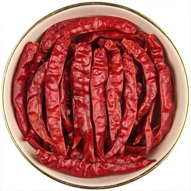 Premium Indian Dry Red Chillies – Whole, Sun-Dried, Export Quality, Food Grade, Various Sizes - Image 4