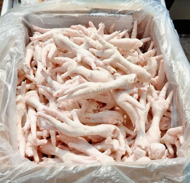 Chicken Feet Special Quality and Wholesale Price Chicken - Image 4