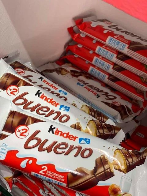 Kinder Bueno Chocolate Crispy Hazelnut Wafer Snack Premium Quality for Grocery Stores and Wholesale Buyers - Image 4