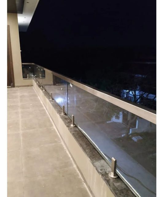 Aluminium Balcony Glass Railing, For Home Design railing Glass Color Clear Color black & grey Glass Thickness 10mm Railing Profile - Image 2