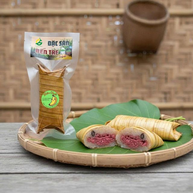 Vietnamese coconut leaf cake with banana Weight (kg) 0.07 Place of Origin Vietnam Freezing Temperature -25 Preservation Temperature -18 - Image 1