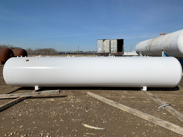 propane tank / Buy 2000 Gallon Propane Tanks - Image 1