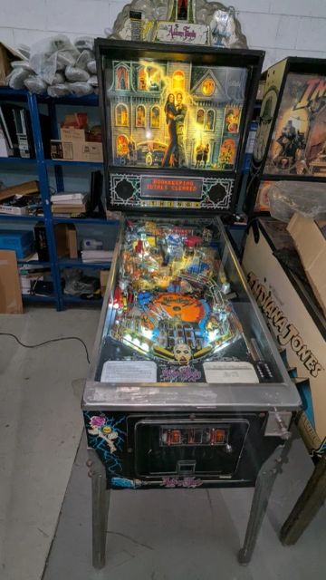BALLY ADDAMS FAMILY PINBALL / PINBALL MACHINE (1991) IN VERY GOOD CONDITION- - Image 3
