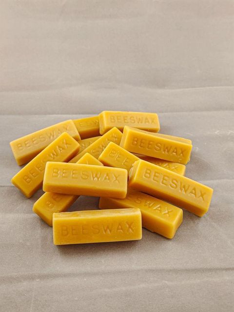 Pure Filtered Honey Bee Wax Blocks For Soap Making Lip Balm Furniture Polish And Handmade Products Wholesale Price - Image 4