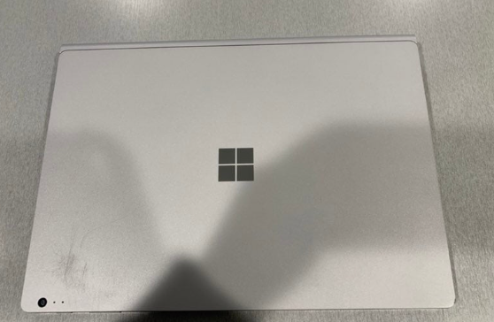 GRADE A SUPER CLEAN Microsoft Surface Book 1 13 - Image 3