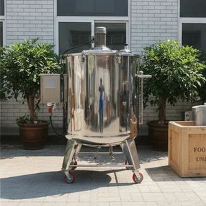 1000L CIP Mixing Tank (Clean-In-Place) Condition New Origin Dalian Warranty 1 year Trademark E-TECH Certification CE Application Liquid - Image 1