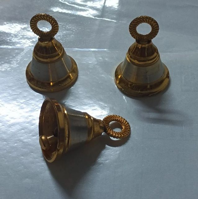 Brass Metal Puja Bell Finish All options available Bell Type All options available Mounting Type All options - Image 3