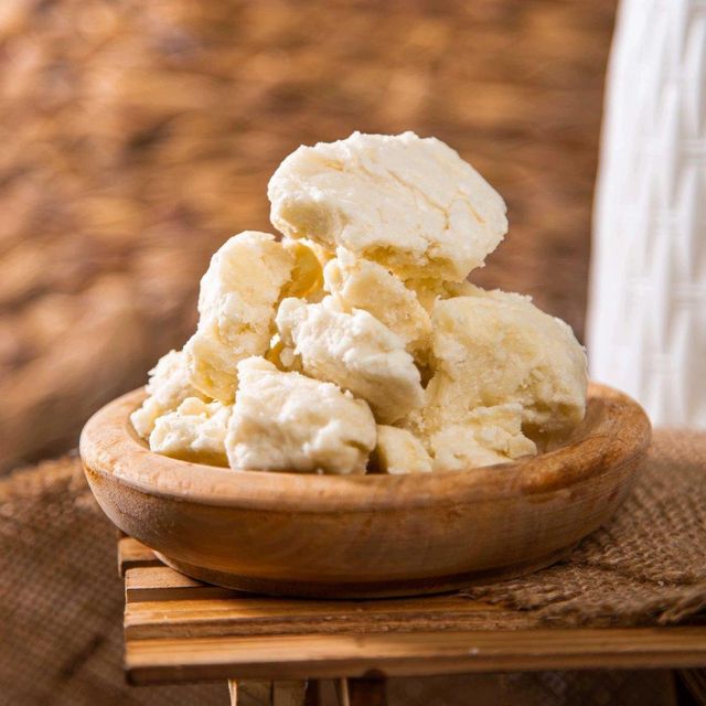 Raw shea butter Grade A unrefined,cosmetics and food grade A Origin Ghana Features Organic Product Type Beverages, Oils, Oils & Fats - Image 1