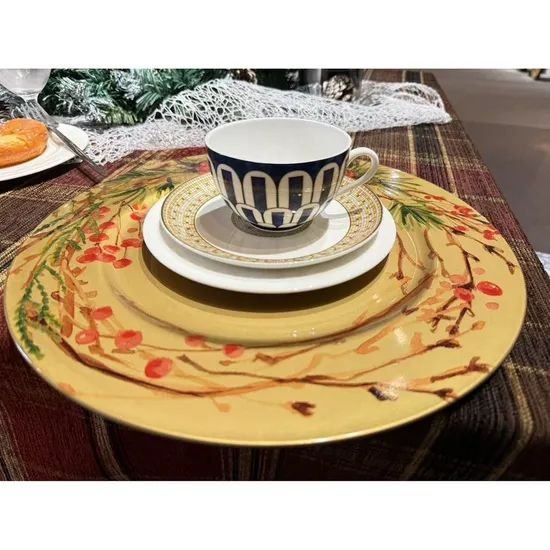Fade Resistant Transfer Printing Process Disposable Plastic PP Material Wedding Charger Plate - Image 3