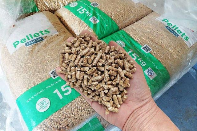High Demand Pine Beech Wood Pellets In Bags Ready to ship Worldwide Buy Cheap Dried Wood pellets Enplus - Image 4