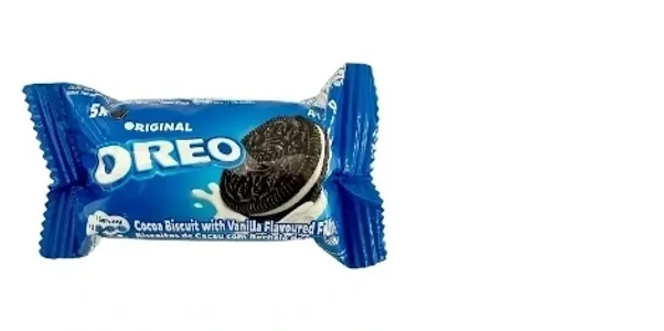 Oreo – Iconic Chocolate Sandwich Biscuit with Creamy Filling - Image 2