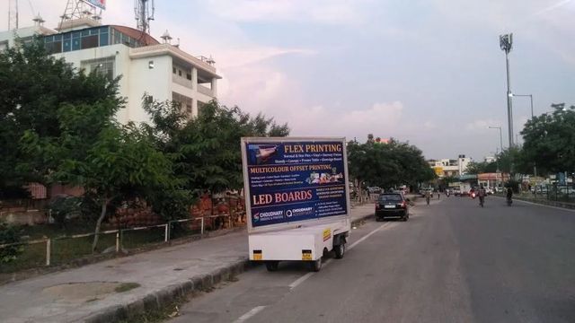 Mobile Van Advertising, 1, Diesel Type Non AC Fuel Type Diesel Seating Capacity 1 Dimensions 9' X 6.5' Rent Duration 30 - Image 6