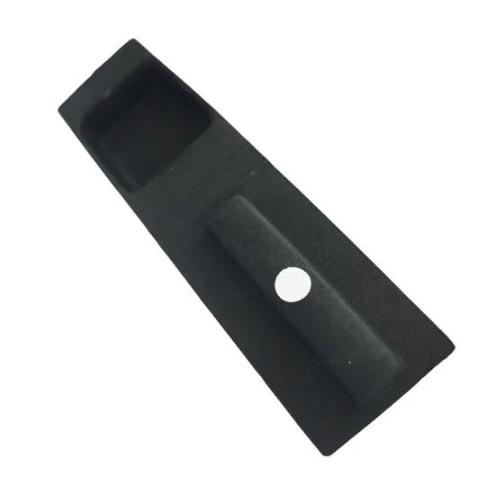Customizable Biodegradable Shoe Trees for Sustainable Footwear Care - Image 4