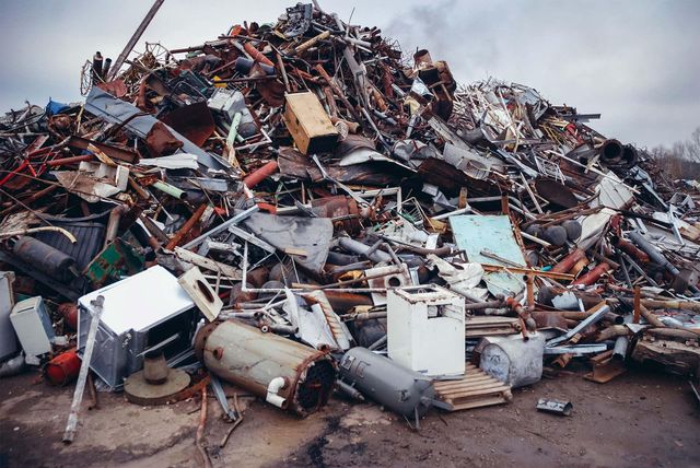 Forklift Scrap for sale in bulk - Image 5