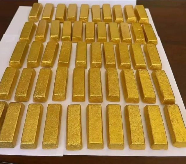 97% pure Gold dore - Image 1