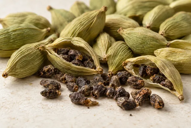 Cardamom Seeds husk removed – product photo 2, product detail gallery