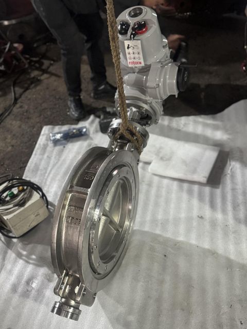 Butterfly Valve Stainless Steel Hastelloy Butterfly Valve Water Oil Gas Electrical Actuator Operation - Image 1