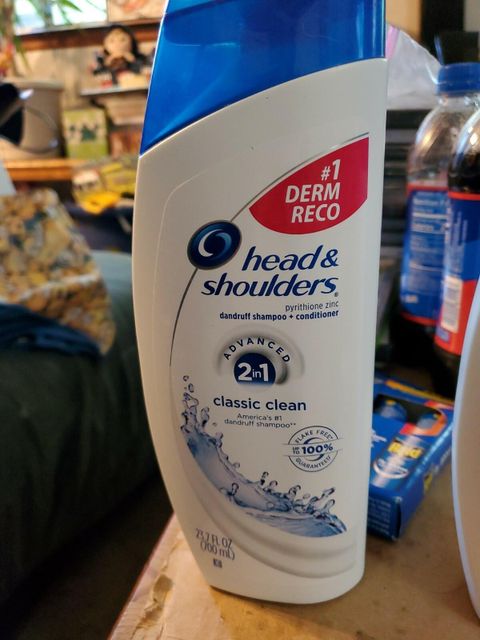 Fast Delivery Authentic Head & Shoulders Anti Dandruff Shampoo Classic Clean 200ml High Performance - Image 4