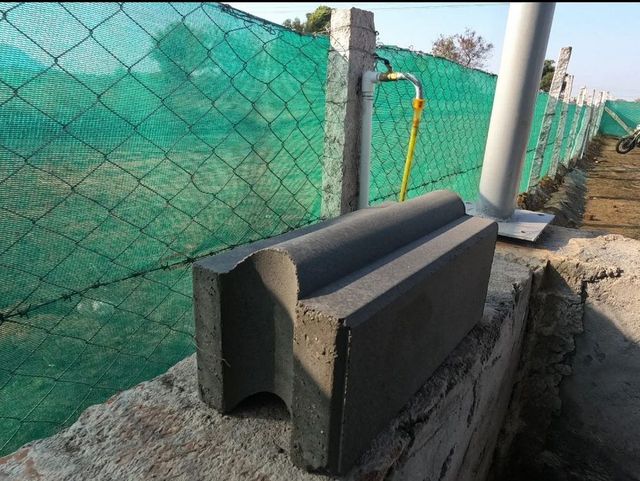 Fly Ash Interlocking Bricks (300x150x100 mm) Finish Textured Brick Color Grey Material Fly Ash Brick Type Solid Brick Size 300×150×100 - Image 2