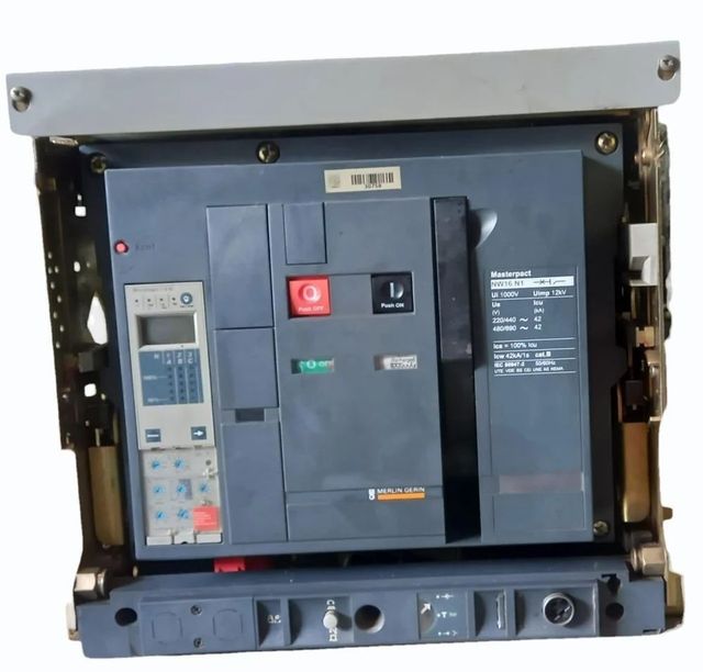 Air Circuit Breakers Current 800A Frequency 50 Hz Curve Type C Curve No.of Poles Four Pole Breaking Capacity 65 kA Certification IS - Image 5