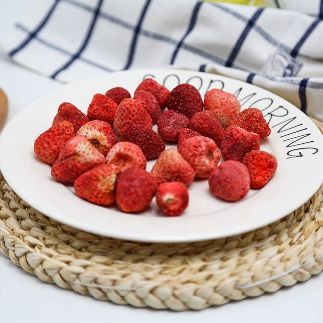 Sell high quality freeze-dried strawberry fruit and brew fruit tea directly - Image 5