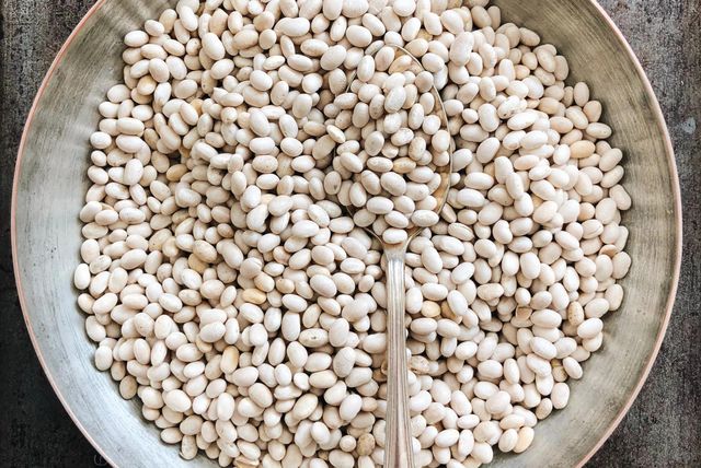 Fresh Navy Beans Clean Dry Natural Beans With Rich Nutrition For Food Preparation Buy Fast Delivery Premium Quality Wholesale Naturally Perfect For Home Kitchen And Food Industry - Image 2