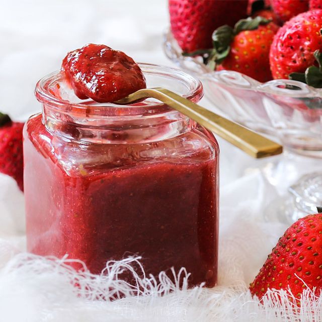 Wholesale Hot Selling Fruit Jam Fresh Strawberry Puree Content no Ingredients no Manufacturer no Packaging Bag, Drum Shelf Life 12 - Image 6