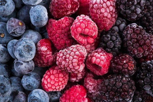 Various Good Quality Fruit Berries frozen Mix Fruit Raspberry Blackberry Blueberry - Image 3