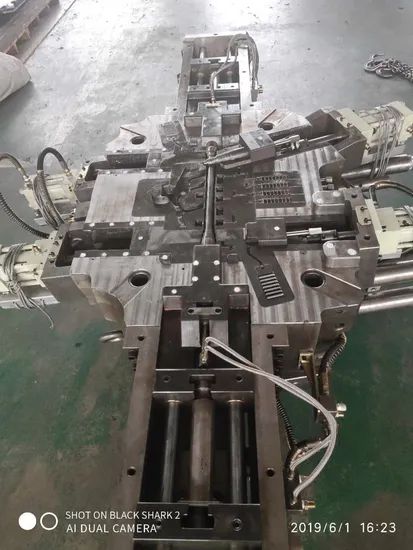 Precision Mould Chamber Die Casting Machine - Image 5