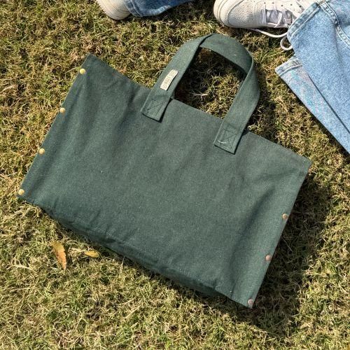 AAYAM Bags Product Type bags Aesthetic Minimalist Shape Firm Silhouette Material Cotton canvas and Wood Design Philosophy Stability Made - Image 4