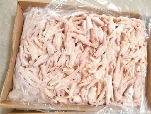 Fresh Frozen Chicken Feet - Image 3